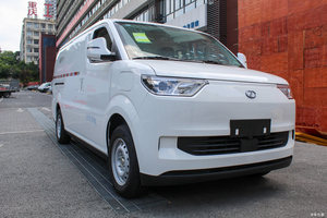 Camion électrique grand format DFSK EC75, 2 places, grand espace de chargement de 6,9 m³, autonomie de 300 km + télécommande avec port de charge rapide - Product Image 5