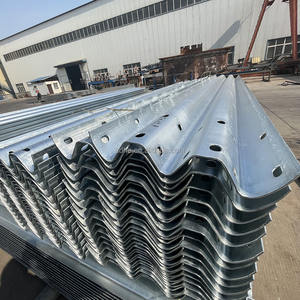 Barandilla de Seguridad para Carreteras de Acero Reforzado H2W3 con Reflectores Prismáticos de Alta Intensidad con Certificación CE para una Protección Vial Segura - Product Image 4