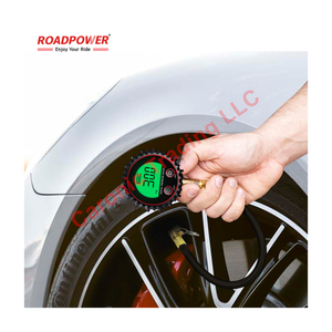 Bộ đo áp suất lốp kỹ thuật số chính xác Roadpower 446 với màn hình LCD và thiết kế nhỏ gọn, hoàn hảo để theo dõi áp suất lốp - Product Image 4