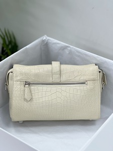 Sac à main en cuir de crocodile véritable en gros – Sac à bandoulière de luxe de créateur |   Sac pour femme haut de gamme OEM - Product Image 3