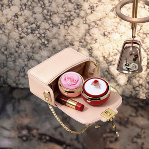 Caja de Almacenamiento de Joyas Redonda de Lujo con Flores Preservadas, Opción en Rosa y Rojo, para Anillos, Collares, Regalos de Aniversario y Propuesta de Matrimonio - Product Image 3