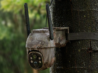 Caméra de chasse extérieure 4G avec carte SIM, grand panneau solaire et application UCON – Modèle Australie