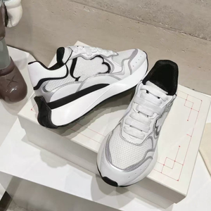 White thick-soled sports <b>shoes</b>, with mesh upper, lacing design, breathable design, round toe design, suitable for all seasons. - Product Image 1