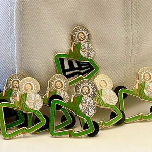 Çin toptan fabrika özel Logo şapka yumuşak emaye rozeti okul broş çinko alaşım yaka <span class=keywords><strong>Pin</strong></span> - Product Image 3