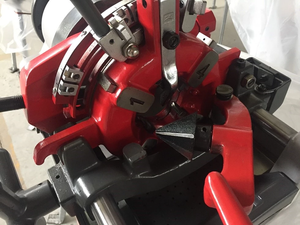 Machine à fileter les tuyaux Z1T-R3, professionnelle et industrielle, haute efficacité, pour tuyaux en acier de 1/2'' à 3'' - Product Image 4