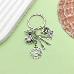 Porte-clés en alliage d'argent antique avec breloques hibou, horloge, théière, fourchette et cuillère, accessoire créatif portable pour bricolage, cadeau - Product Image 4