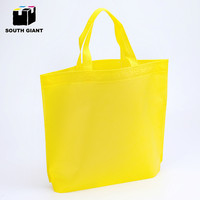 Sac promotionnel personnalisé en non-tissé robuste avec logo, design pliable pour événements d'entreprise