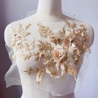 Chaîne de dentelle en tissu brodé de fleurs 3D en maille perlée de strass pour couture, applique, accessoires de décoration de mariage