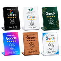 Individuelles Logo NFC-Zahlungs- und Google-Bewertungs-Tischständer NTAG215 RFID Smart Tap Karte Bedruckte PVC Wasserdichte Desktop-Anzeige für Unternehmen