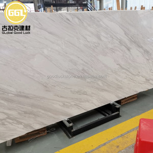 Lastre di Marmo Bianco Volakas Naturale Premium per Rivestimenti, Pavimenti, Piani di Lavoro e Design d'Interni di Lusso - Product Image 1