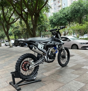Motocicleta Todoterreno de Gasolina 450CC 2026 para Motocross - Product Image 3