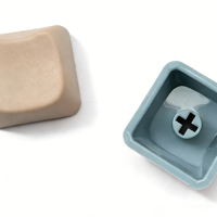 Porte-clés en plastique avec logo personnalisé, en forme de bouton de clavier, avec interrupteurs anti-stress, bouton de clavier, keycap, fidget clicker