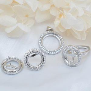 Подвеска из нержавеющей стали в нейтральном стиле - Product Image 1