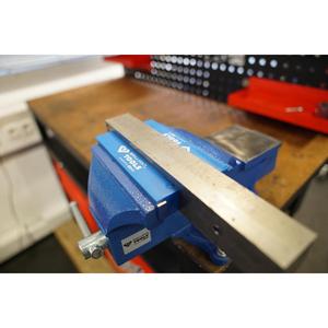 Brilliant Tools Bench vice-mâchoires de protection avec structure, 2 pcs, plastique - Product Image 3