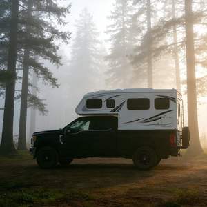 Mini-<span class=keywords><strong>camping</strong></span>-<span class=keywords><strong>car</strong></span> <span class=keywords><strong>tout</strong></span>-<span class=keywords><strong>terrain</strong></span> léger, étanche et entièrement fermé pour <span class=keywords><strong>camping</strong></span>-<span class=keywords><strong>car</strong></span> et vie quotidienne – Vente en gros usine - Product Image 6