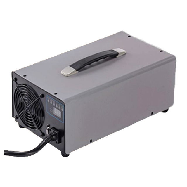 Versatile Electric 24V 100A High-Speed DC Forklift Charger REMA for Connector Interchangeable Input Plugs Eco-Friendly UK