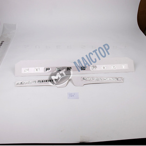 Maictop accesorios de coche ABS Auto puerta lateral trasera maletero carta etiquetas adhesivas para LX <span class=keywords><strong>570</strong></span> LX570 <span class=keywords><strong>2018</strong></span> etiqueta insignia logo Set - Product Image 5