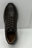 Baskets de sport pour hommes respirantes et confortables à lacets, avec semelle intérieure antidérapante et motif uni, en tissu