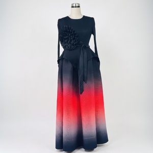 Robe plissée décontractée trapèze en dentelle pour femme, avec décoration de pétales, couleur dégradée, grande taille, ODM Miyake – Vente en gros - Product Image 5