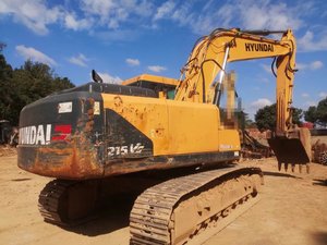 Pelle multifonction sur chenilles originale de la Corée Hyundai 215VS Moteur Yanmar d'occasion à haut rendement en bon état Vente - Product Image 4