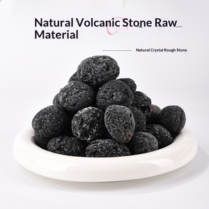 Vente en gros usine de pierres volcaniques naturelles brutes, pierres brutes pour diffuseurs d'arômes, pierres brutes de cristal en forme de poisson pour la décoration paysagère, en stock - Product Image 6