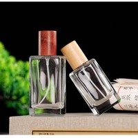 Flacon pulvérisateur portable carré transparent dépoli/mat à pression, 50 ml, en verre, pour cosmétiques, parfums, diffuseur à bâtonnets, 100 pièces