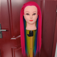 Tête de formation en cosmétologie synthétique bon marché, tête de mannequin d'entraînement factice de cheveux synthétiques, mannequin d'entraînement coloré de cheveux synthétiques