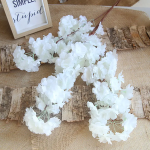 Design di vendita caldo fiori di ciliegio artificiali e rami di fiori di pera fiori artificiali di seta da sposa - Product Image 5