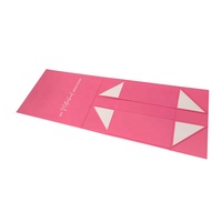 Maßgefertigte Luxuriöse Große Rosa-Rote Magnetische Starre Geschenkboxen aus Recycling-Materialien Premium-Karton für Kleidung, Schuhe, Socken, Pelze