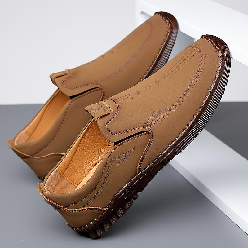 สีน้ำตาล