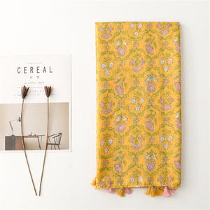 Produttore personalizzato <span class=keywords><strong>giallo</strong></span> brillante stampato Vintage grandi sciarpe Boho stampa floreale cotone Voile Hijabs sciarpa scialli donna - Product Image 2