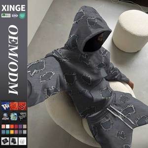 Conjuntos de chándal de streetwear de peso pesado para hombre, estilo vintage lavado, diseño de borde sin rematar personalizado, de 2 piezas: sudadera con capucha y pantalones de chándal holgados - Product Image 1