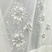 Voilages blancs brodés de fleurs, draperies en voile perlées avec ourlet plissé à volants pour la décoration de chambre à coucher