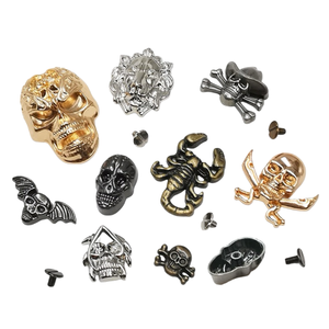 برشام رأس جمجمة شبح هالويا سهل الاستخدام برشام ملابس غريبة أحذية وقبعات شبح إكسسوارات - Product Image 1