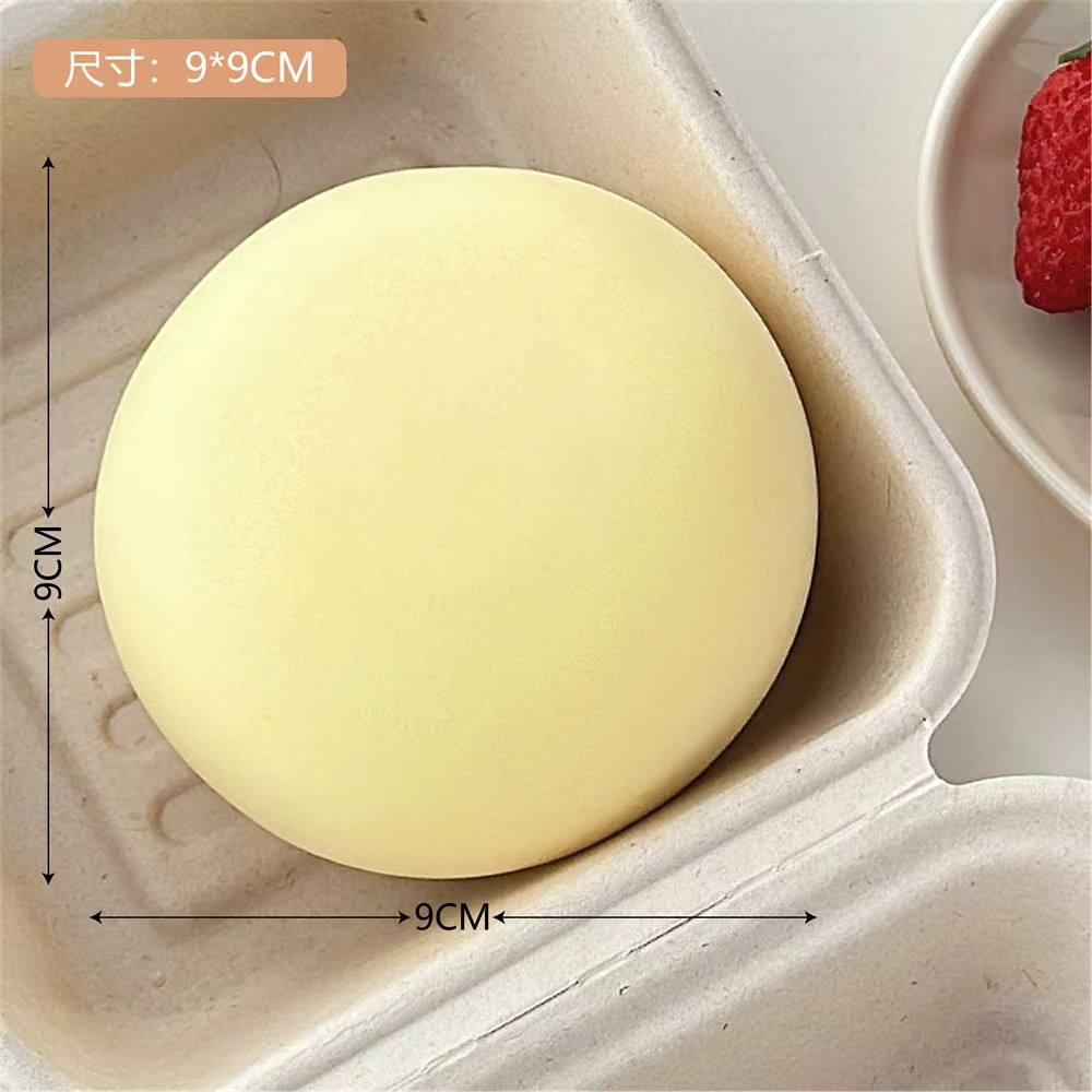 4 gros pains cuits à la vapeur jaunes 1