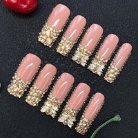 Fournisseur de Faux Ongles en Acrylique Épais Décorés de Strass Exquis, Peints à la Main, Sculptés en Gel Doux, Faits à la Main