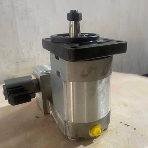 Moteur hydraulique à pompe à engrenages à faible bruit 31Q4-30201, moteur de ventilateur hydraulique pour pompe à huile R520LC-9A 31Q4-30209, machines mobiles - Product Image 1