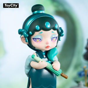 TOYCITY Laura Lake Blue Series 200% 23cm Grande figurine en PVC Collection de poupées d'anime à collectionner Modèle dans des boîtes mystères - Product Image 2