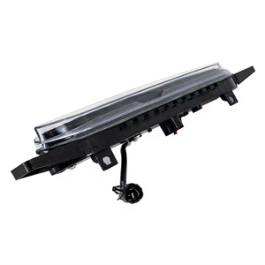 Nouveau feu antibrouillard central arrière de pièces automobiles pour BYD Song Pro DM EV OE MEH-4135100 - Product Image 4