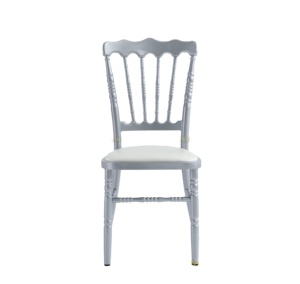 Chaises en bambou de tube d'acier épaissi de conception moderne pour des villas extérieures d'événements d'hôtels restaurants d'écoles - Product Image 1