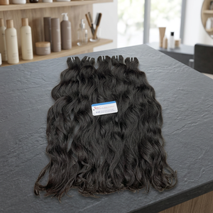 Vente en gros, livraison rapide, cheveux humains naturels ondulés colorés, extensions de cheveux vierges à 100 % pour tresses, prêts à être expédiés - Product Image 1