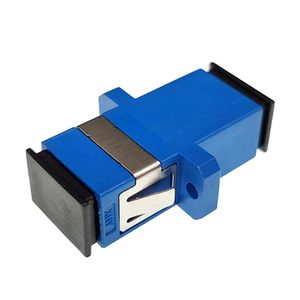 Acoplador de Fibra Óptica Monomodo FC-FC Tipo Cuadrado, Conector Duradero de Alta Calidad para Soluciones de Cableado - Product Image 1
