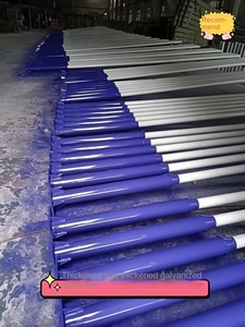 Lámpara de carretera de 3 cabezales 150W 200W 250W 300W Todo en uno Luz de calle LED solar Lámpara de calle solar Aluminio fundido a presión integrado - Product Image 2