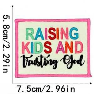 Patch brodé thermocollant de haute qualité avec inscription « Jesus Yall Need Dolly » pour la décoration de vêtements, chapeaux et sacs - Product Image 4