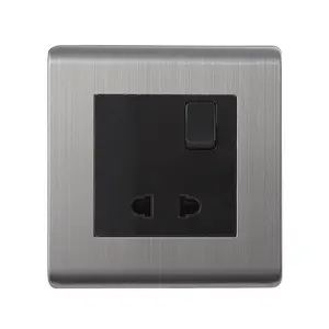 86Mm * 90Mm Morden Life Fashion Zilveren Socket Hoge Kwaliteit Elektrische Stopcontact