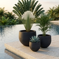 Ensemble de 3 jardinières en béton GRC faites à la main, couleur charbon de bois, texture pierre brute, pour projets résidentiels et commerciaux