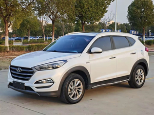 Autos Usados <span class=keywords><strong>Hyundai</strong></span> <span class=keywords><strong>Tucson</strong></span> 2015 <span class=keywords><strong>2016</strong></span>, Autos a Gasolina, SUV 2.0L 150HP, SUV Compacto Híbrido de Gasolina, Transmisión Automática de 6 Velocidades, Volante a la Izquierda - Product Image 3