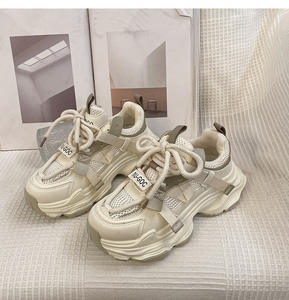 Nouvelles Chaussures Décontractées et Sportives pour Femmes Printemps 2026 à Semelle Épaisse Rehaussante, Tendance Polyvalente en Cuir Véritable - Product Image 5