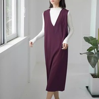 Robe longue décontractée pour femme, col en V, sans manches, coupe ample, style tablier superposé, couleur unie, polyvalente, automne-hiver