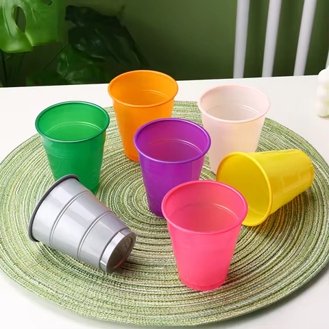 High-quality Plastic 7oz Disposable Rainbow Drinking Plastic Cup Color Customized Disposable Plastic Cup